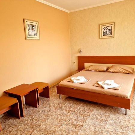 Къща За Гости Карел Nesebar Exterior foto