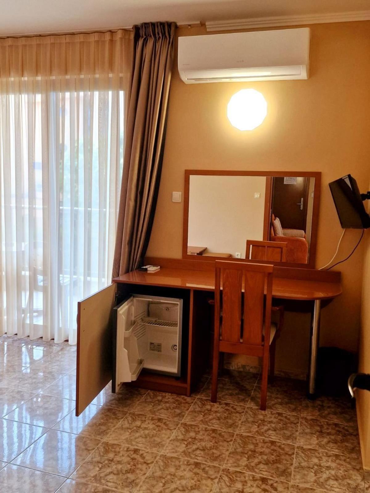 Къща За Гости Карел Nesebar Exterior foto